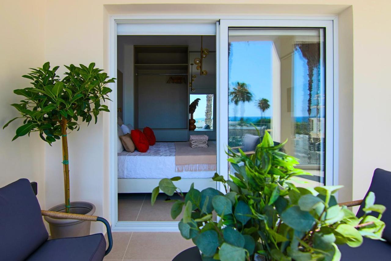 Phaedrus Living: Seaview Luxury Flat Limnaria 151 Apartment Paphos Exterior photo