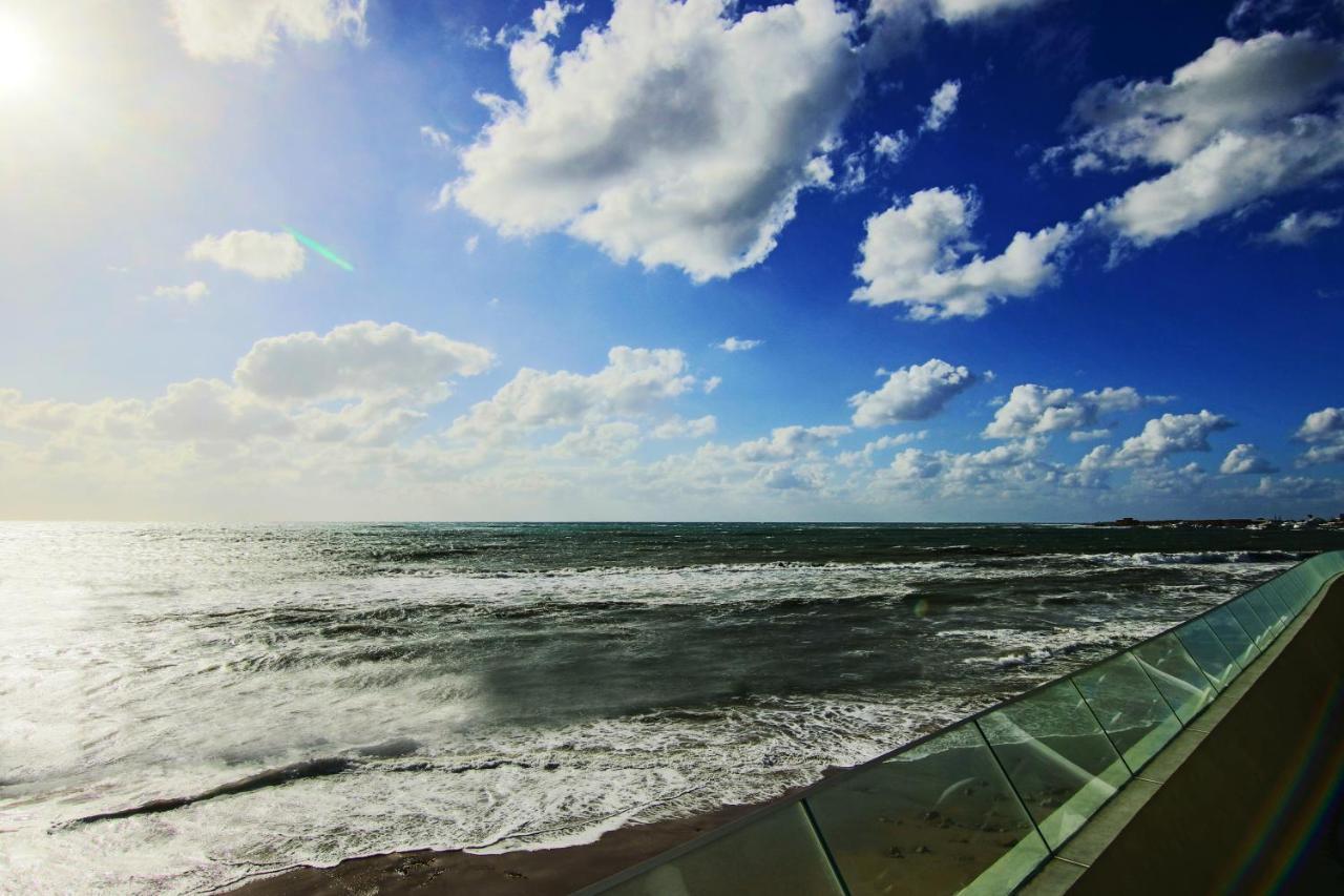 Phaedrus Living: Seaview Luxury Flat Limnaria 151 Apartment Paphos Exterior photo
